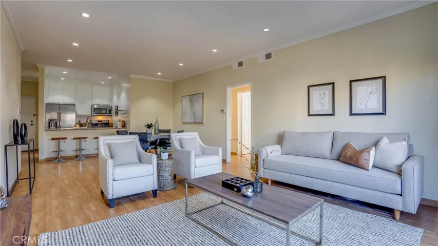 424 S Westmoreland Avenue 204, Los Angeles, California 90020