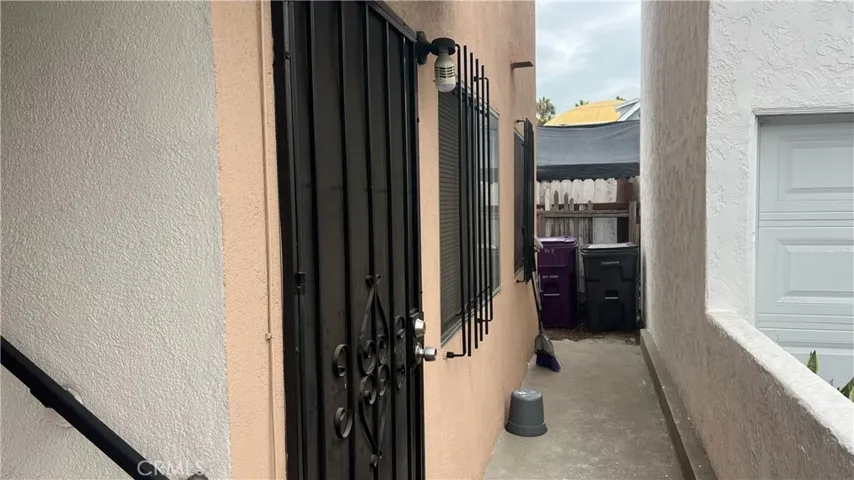 454 W 9th Street, Long Beach, California 90813