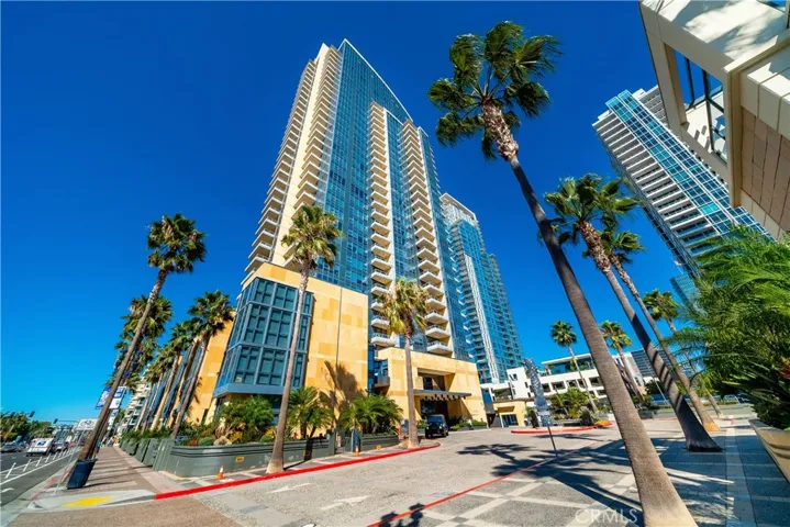 1325 Pacific Highway 1706, San Diego, California 92101