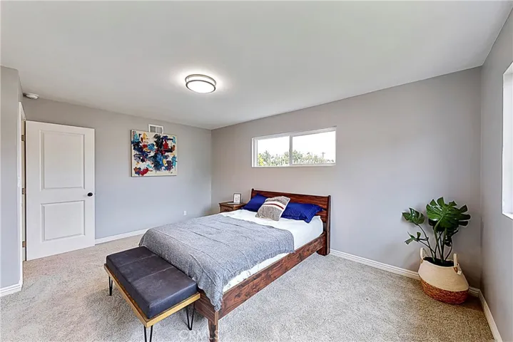 1291 N Ukiah Way, Upland, California 91786