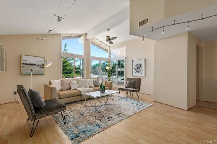 17206 Libertad Drive, Rancho Bernardo (san Diego), California 92127