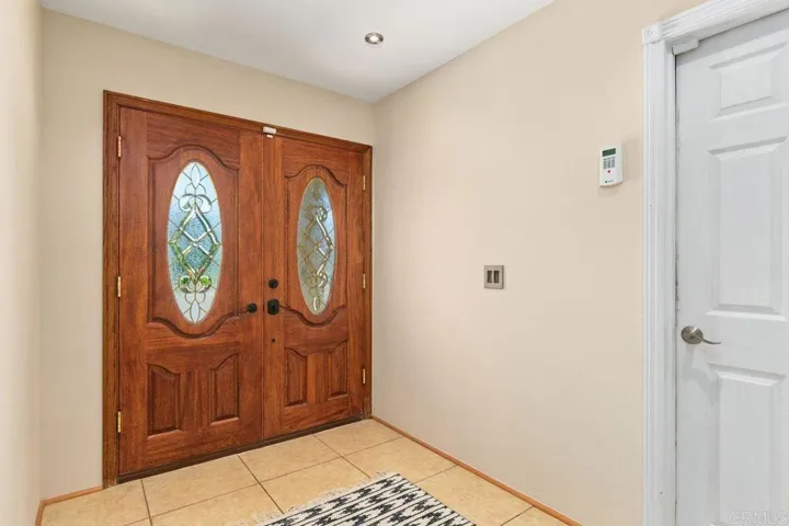 17206 Libertad Drive, Rancho Bernardo (san Diego), California 92127