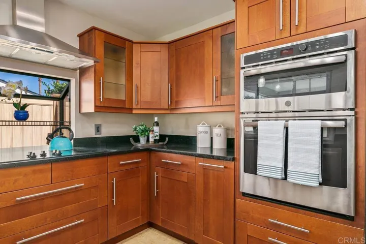 17206 Libertad Drive, Rancho Bernardo (san Diego), California 92127