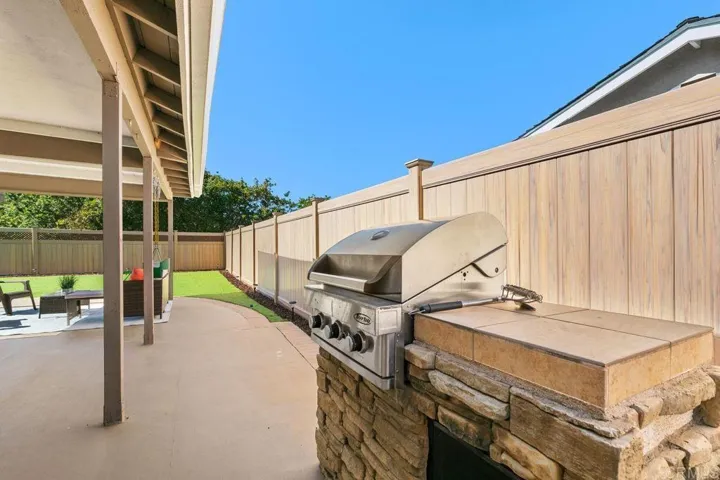 17206 Libertad Drive, Rancho Bernardo (san Diego), California 92127