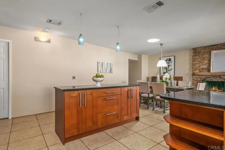 17206 Libertad Drive, Rancho Bernardo (san Diego), California 92127