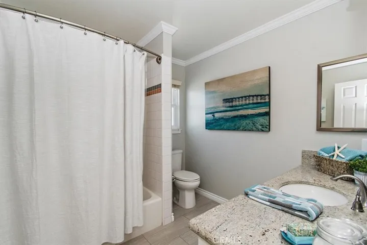 1813 Pullman Lane A, Redondo Beach, California 90278