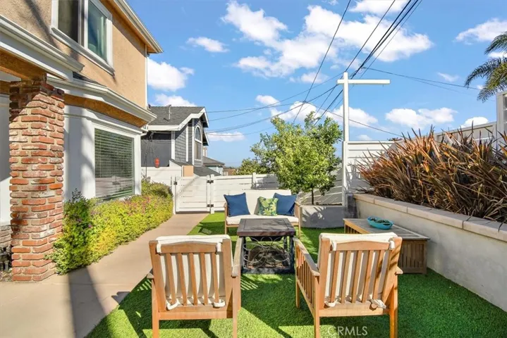 1813 Pullman Lane A, Redondo Beach, California 90278