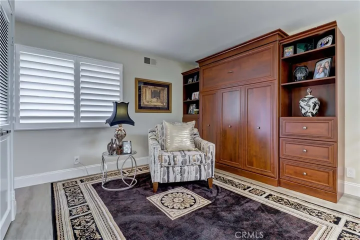 23249 Villena, Mission Viejo, California 92692