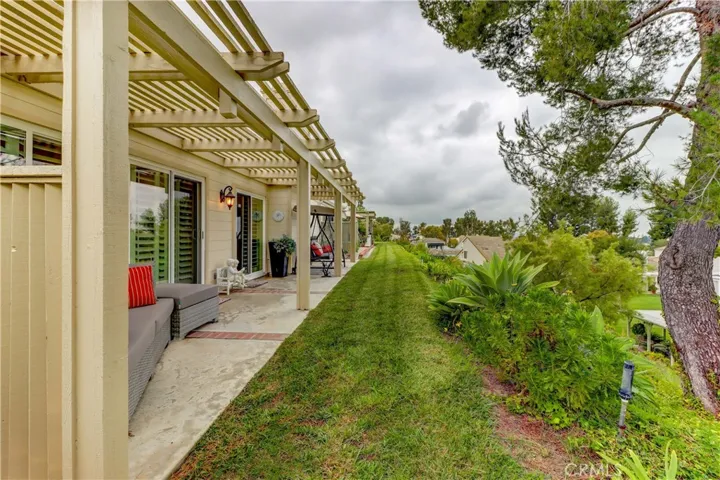 23249 Villena, Mission Viejo, California 92692
