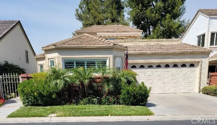 23249 Villena, Mission Viejo, California 92692