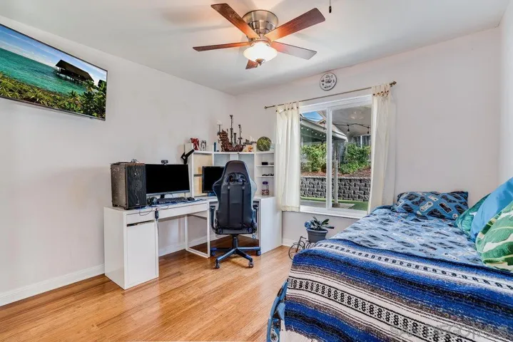 11045 Bootes, San Diego, California 92126