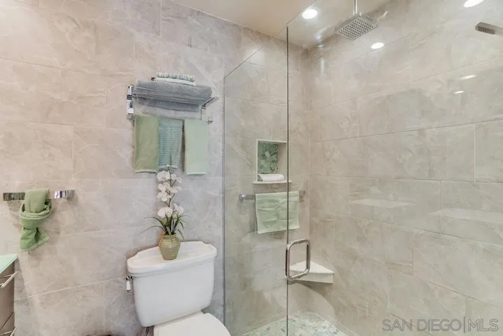 11045 Bootes, San Diego, California 92126