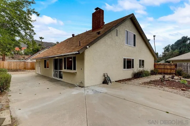 17020 Palacio Ct, San Diego, California 92127