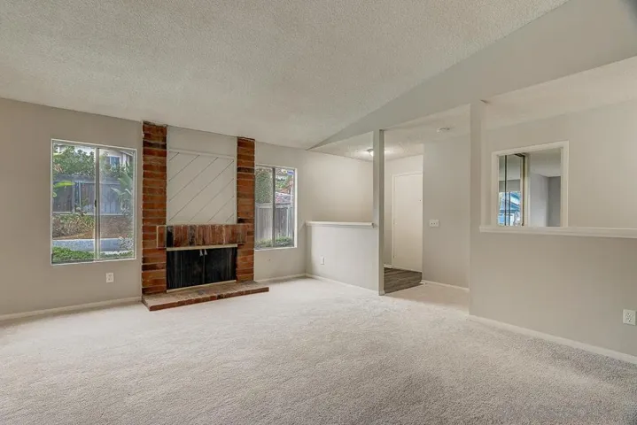 1067 La Sombra Dr, San Marcos, California 92078