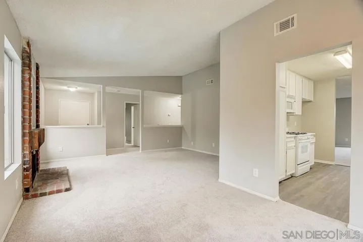 1067 La Sombra Dr, San Marcos, California 92078