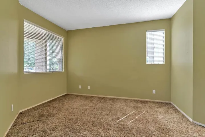 7372 Mission Dam Terrace 185, Santee, California 92071