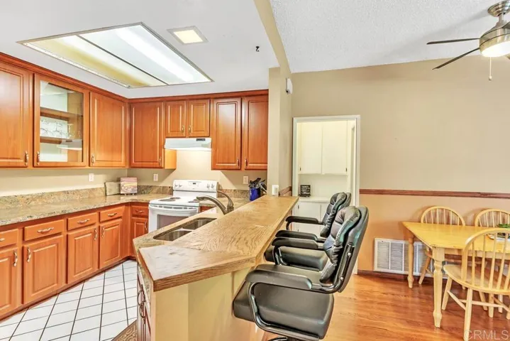 7372 Mission Dam Terrace 185, Santee, California 92071