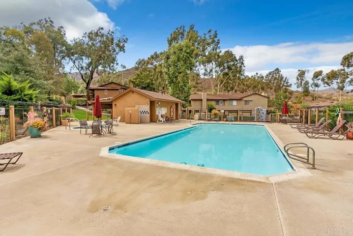 7372 Mission Dam Terrace 185, Santee, California 92071
