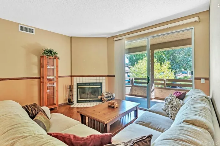 7372 Mission Dam Terrace 185, Santee, California 92071