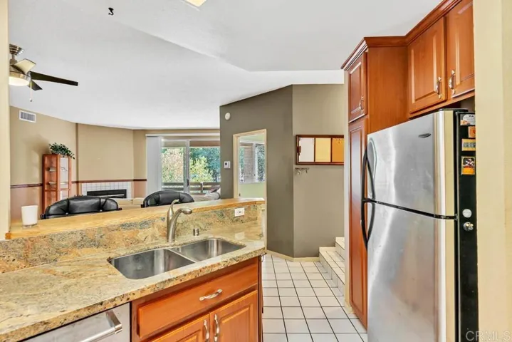 7372 Mission Dam Terrace 185, Santee, California 92071