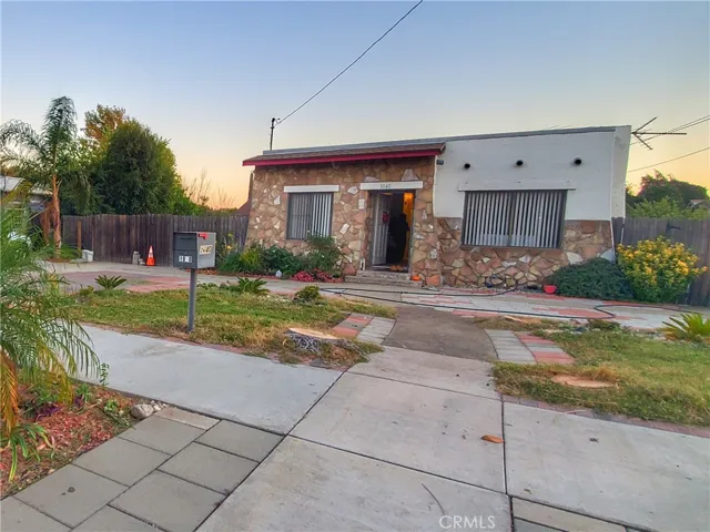 1040 E 7th Street, Upland, California 91786