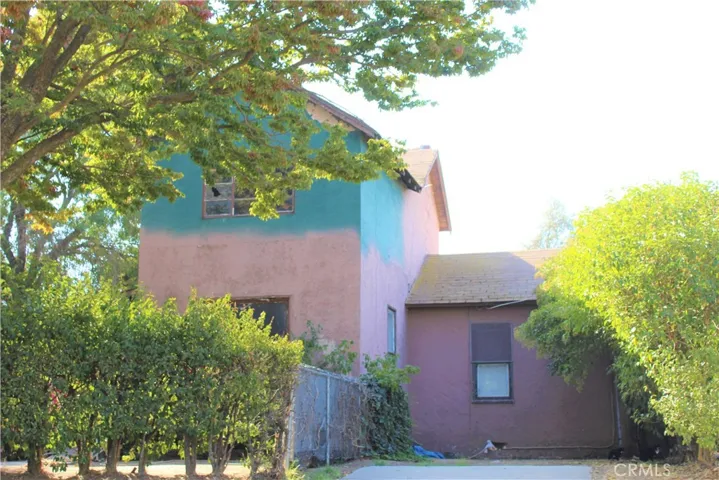 1004 W 9th Street, Merced, California 95341