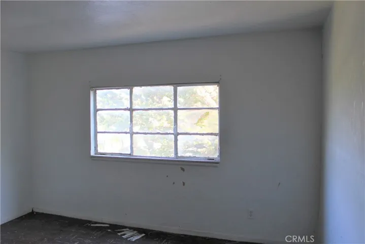 1004 W 9th Street, Merced, California 95341