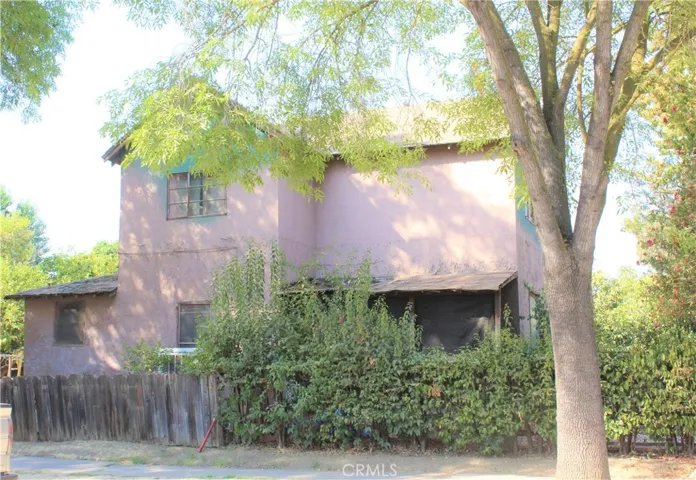 1004 W 9th Street, Merced, California 95341