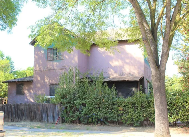 1004 W 9th Street, Merced, California 95341