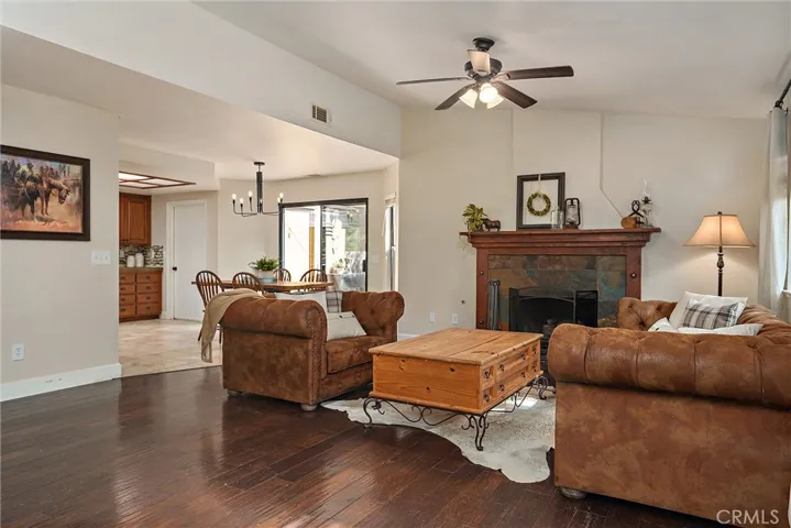 902 Spyglass Court, Paso Robles, California 93446
