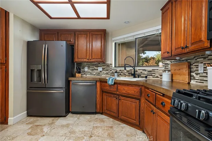 902 Spyglass Court, Paso Robles, California 93446