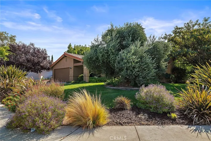 902 Spyglass Court, Paso Robles, California 93446