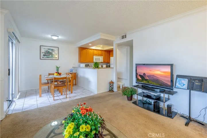 990 Margarita Drive A102, Corona, California 92879