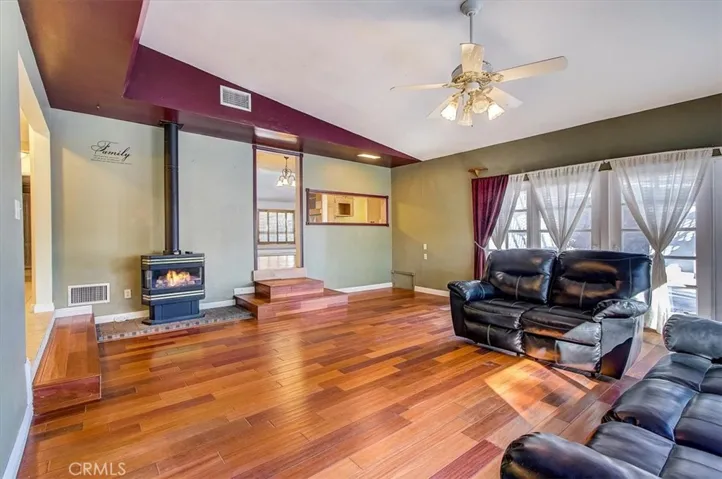 14914 Lindhall Way, Whittier, California 90604
