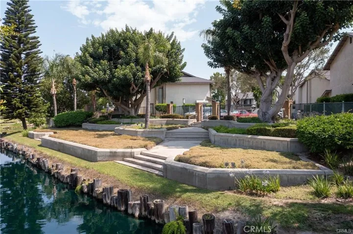 1330 N Mako Lane 14, Anaheim, California 92801
