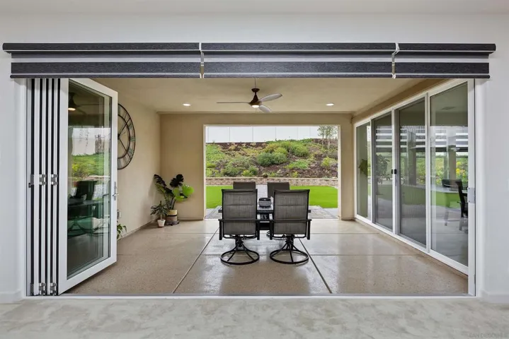1219 Mcgeary Rd, Escondido, California 92026