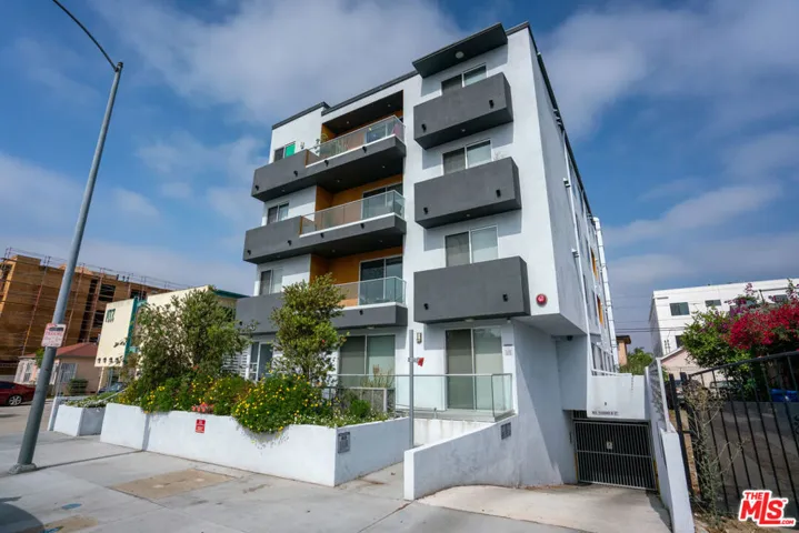1545 S Fairfax Avenue 103, Los Angeles, California 90019