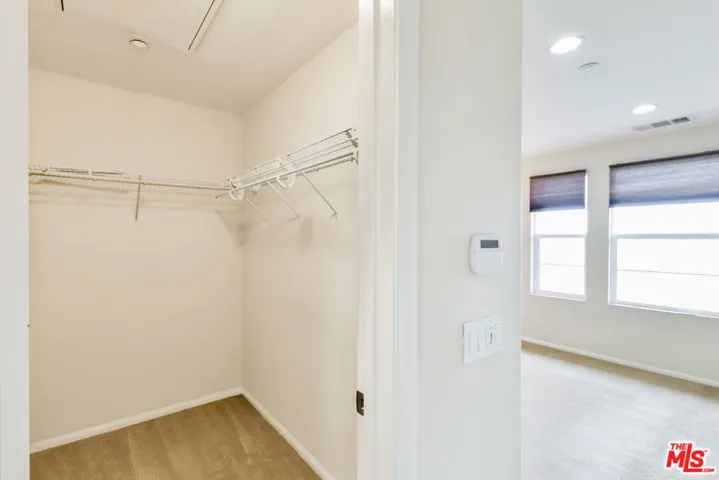 947 S Bluff Road, Montebello, California 90640