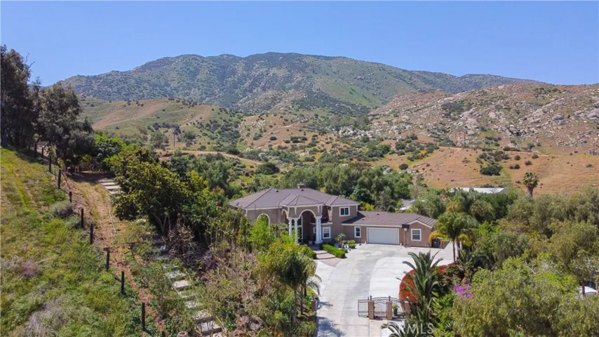 8097 Reche Canyon, Colton, California 92324