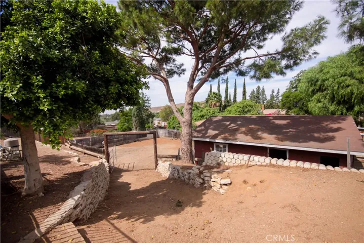 7607 Frazer Drive, Jurupa Valley, California 92509