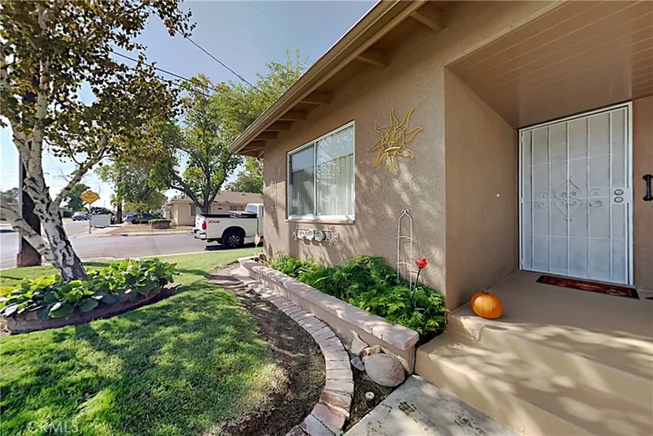 1409 S Nevada Avenue, Los Banos, California 93635