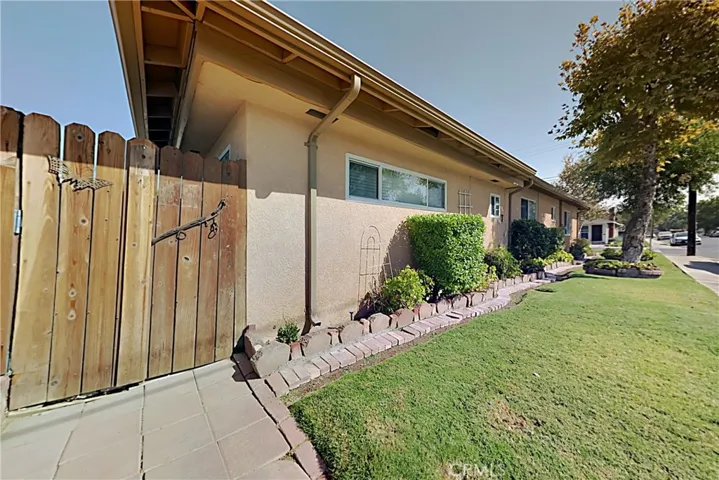 1409 S Nevada Avenue, Los Banos, California 93635