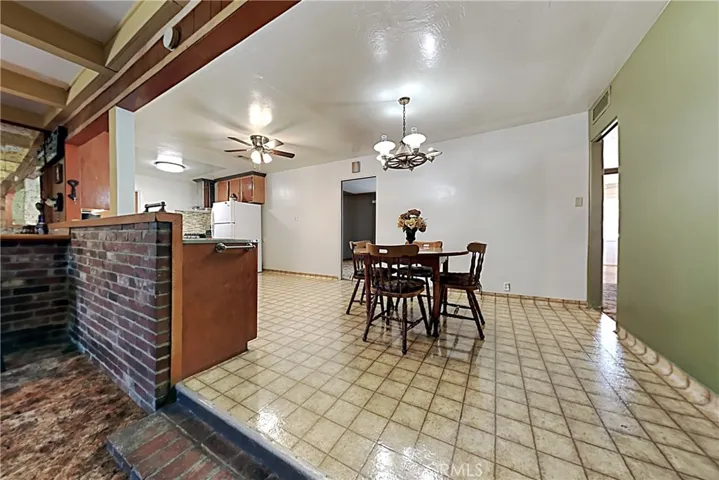 1409 S Nevada Avenue, Los Banos, California 93635