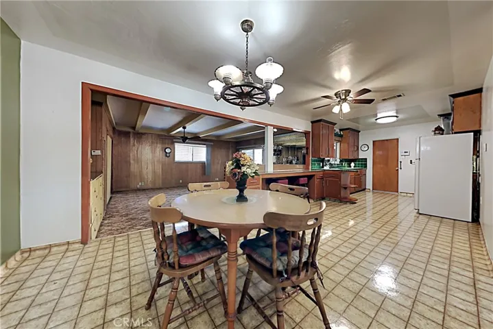 1409 S Nevada Avenue, Los Banos, California 93635
