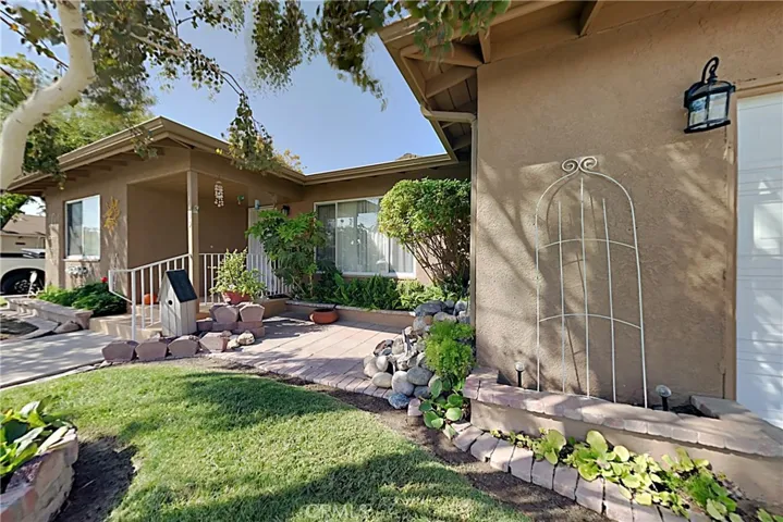 1409 S Nevada Avenue, Los Banos, California 93635