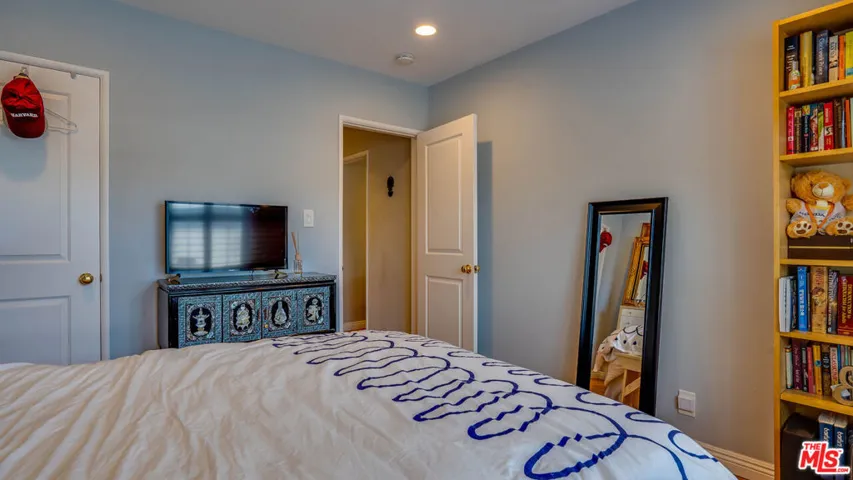 2719 Loftyview Drive, Torrance, California 90505