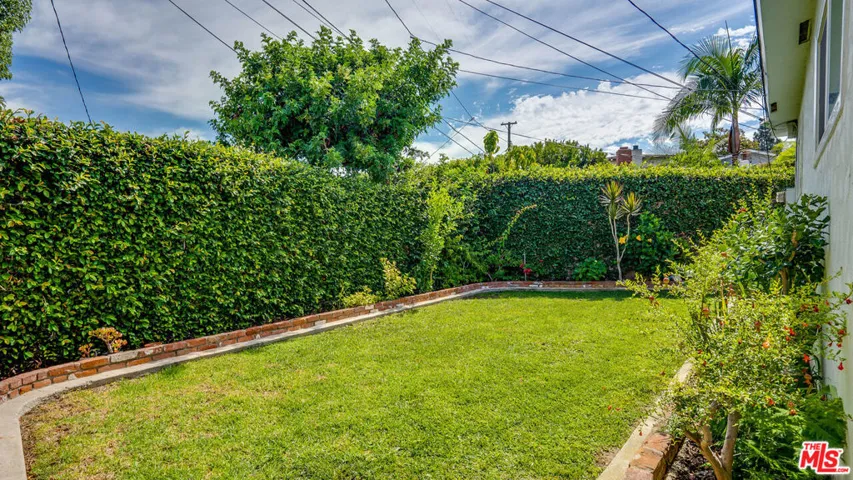 2719 Loftyview Drive, Torrance, California 90505