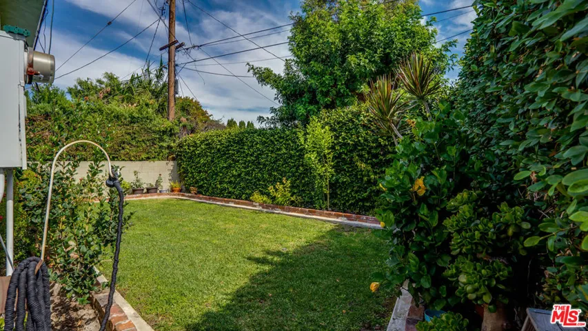 2719 Loftyview Drive, Torrance, California 90505