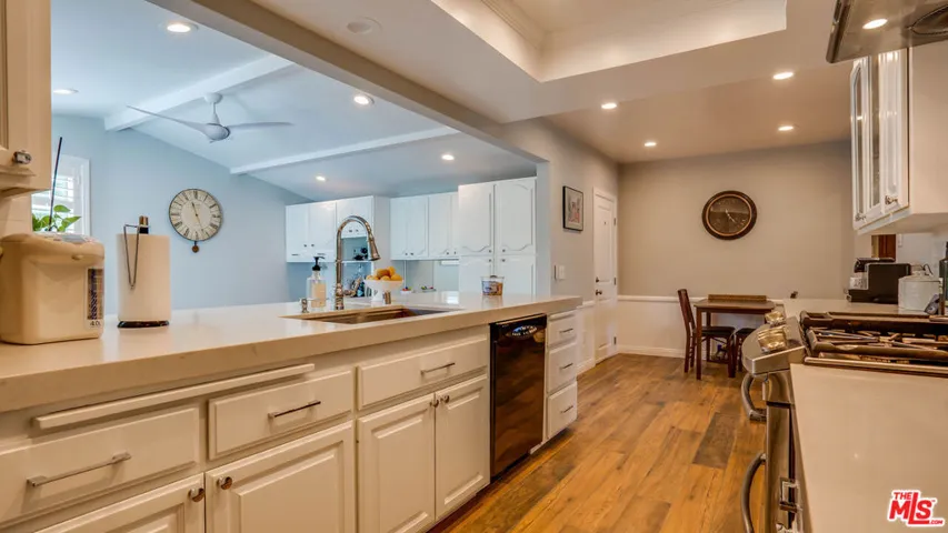 2719 Loftyview Drive, Torrance, California 90505