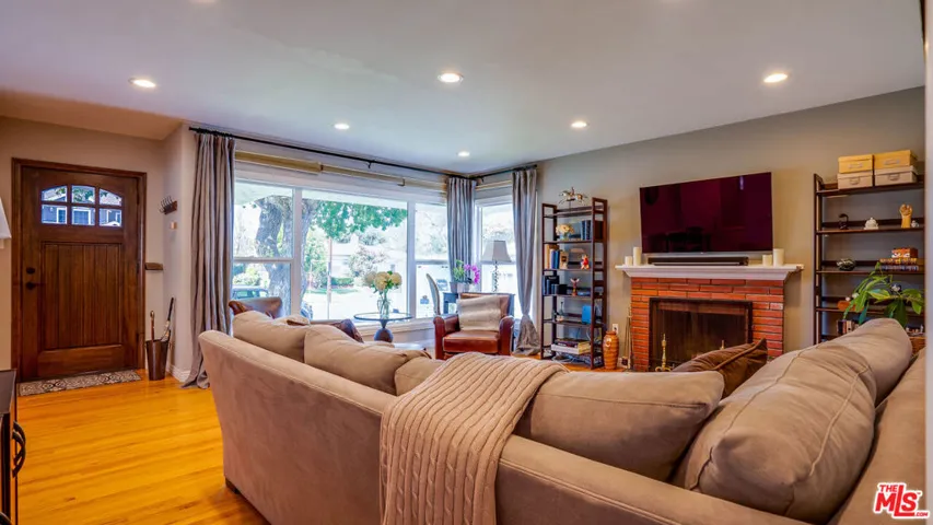 2719 Loftyview Drive, Torrance, California 90505